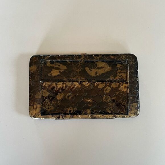 EUC Unbranded Womens Croc Brown and Gold Wallet - Picture 2 of 4